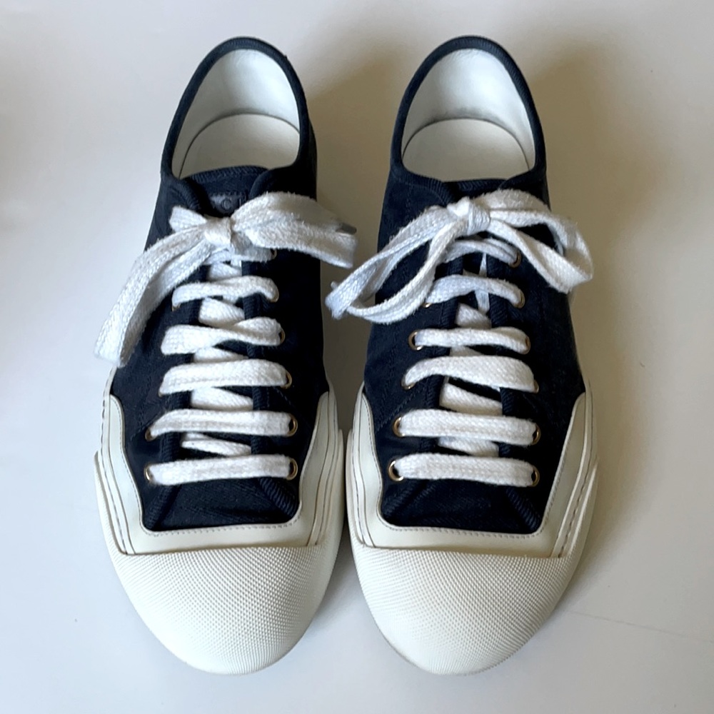 Gucci 379649 Men’s canvas sneakers